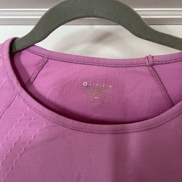 Athleta Speedlight Seamless Tee Size M - Picture 5 of 6